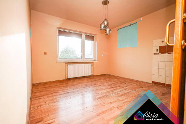 Częstochowa, Tysiąclecie, Grochowskiego, Dom z 2 garażami w pobliżu M1.1000-lecie