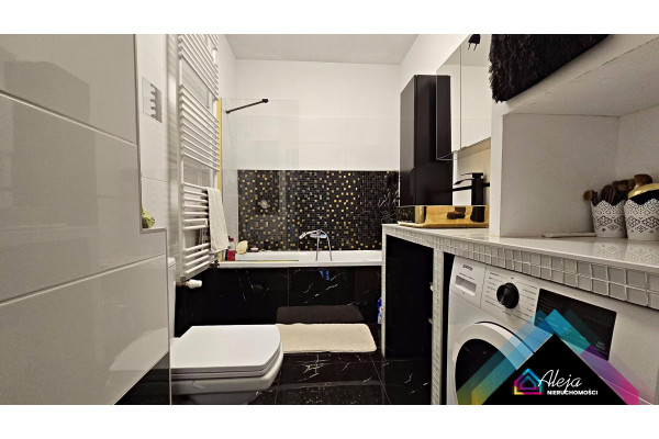 Częstochowa, Luksusowe M3 plus miejsce w garażu plus schowek.