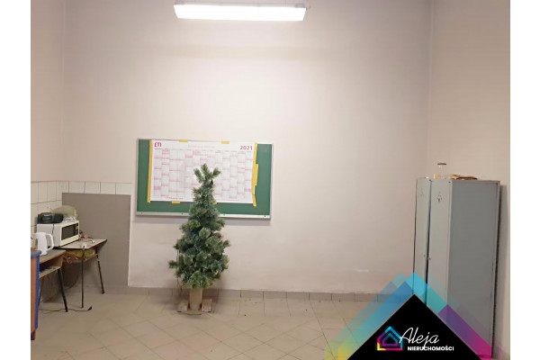 Częstochowa, Budynek Biurowo-Magazynowy Trzech Wieszcz&oacute;w.