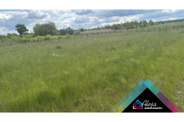 kaliski, Godziesze Wielkie, Wolica, Działka z potencjałem &ndash; media i projekt!