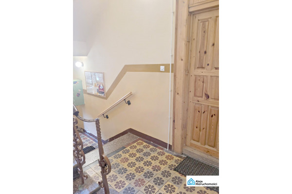 Częstochowa, Jana Kilińskiego, M 3 -109 m2 W centrum miasta.