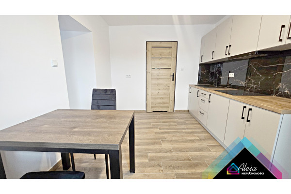 częstochowski, Mst&oacute;w, Jaskr&oacute;w, Starowiejska, 2 pokojowe po remoncie.Jaskr&oacute;w