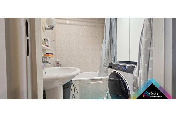 Częstochowa, Starzyńskiego, 3 pokojowe mieszkanie na P&oacute;łnocy(2 piętro)