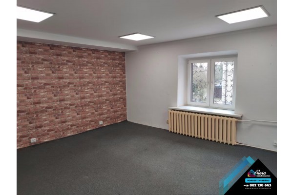 śląskie, Częstochowa, Wodzickiego, Lokal biurowy w cenie z mediami.1000-lecie