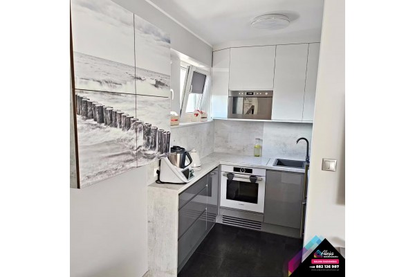 wielkopolskie, gnieźnieński, Gniezno, Staszica, 2 pokojowe mieszkanie z wyposażeniem.Super miejsce