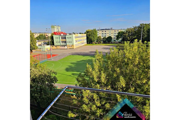 gnieźnieński, Gniezno, Staszica, 2 pokojowe mieszkanie z wyposażeniem.Super miejsce