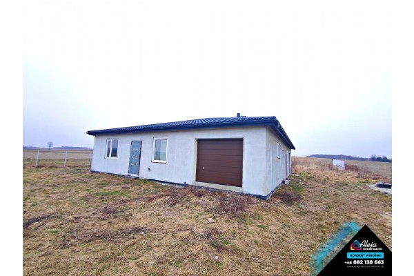 częstochowski, Mst&oacute;w, Zawada, Duży budynek z możliwością rozbudowy plus działka