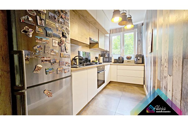 Częstochowa, P&oacute;łnoc, Ireny Kosmowskiej, M3 na 1 piętrze.Po remoncie,z wyposażeniem!