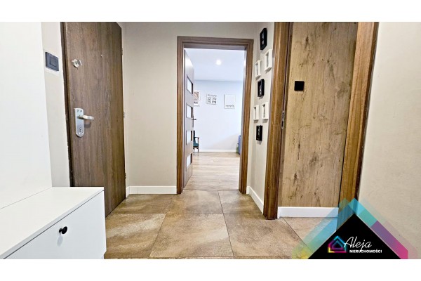 Częstochowa, P&oacute;łnoc, Ireny Kosmowskiej, M3 na 1 piętrze.Po remoncie,z wyposażeniem!