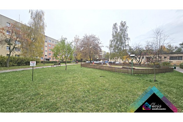 Częstochowa, Leona Schillera, Kawalerka ,2.piętro ,blok z windą,po generalnym remoncie